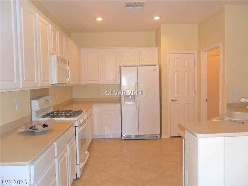 2221 Idaho Falls Dr - Photo 2 of 8