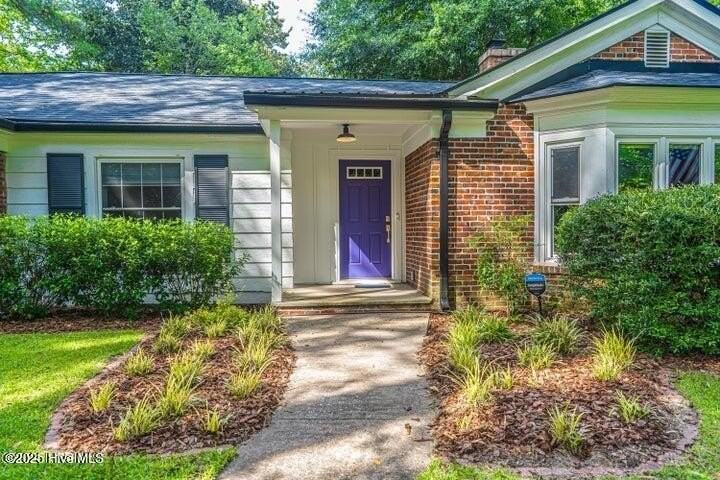 420 E Indiana Ave - Photo 2 of 34