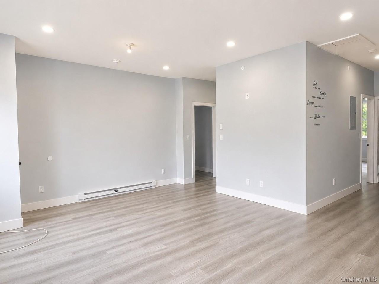11 Orange Ln #9 - Photo 3 of 11