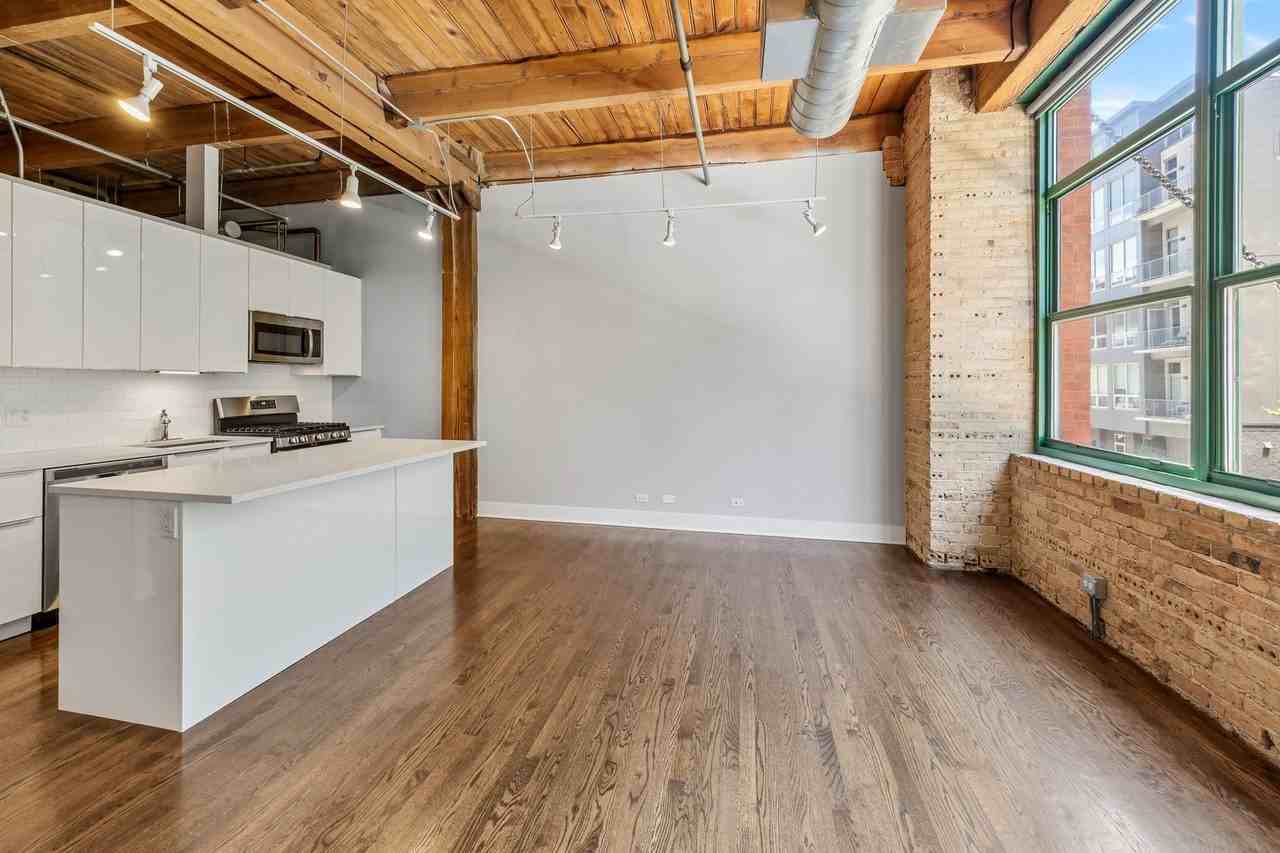 1017 W Washington Blvd #2D - Photo 4 of 14