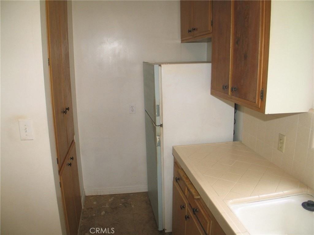 112 Pearl 1/2 - Photo 2 of 10