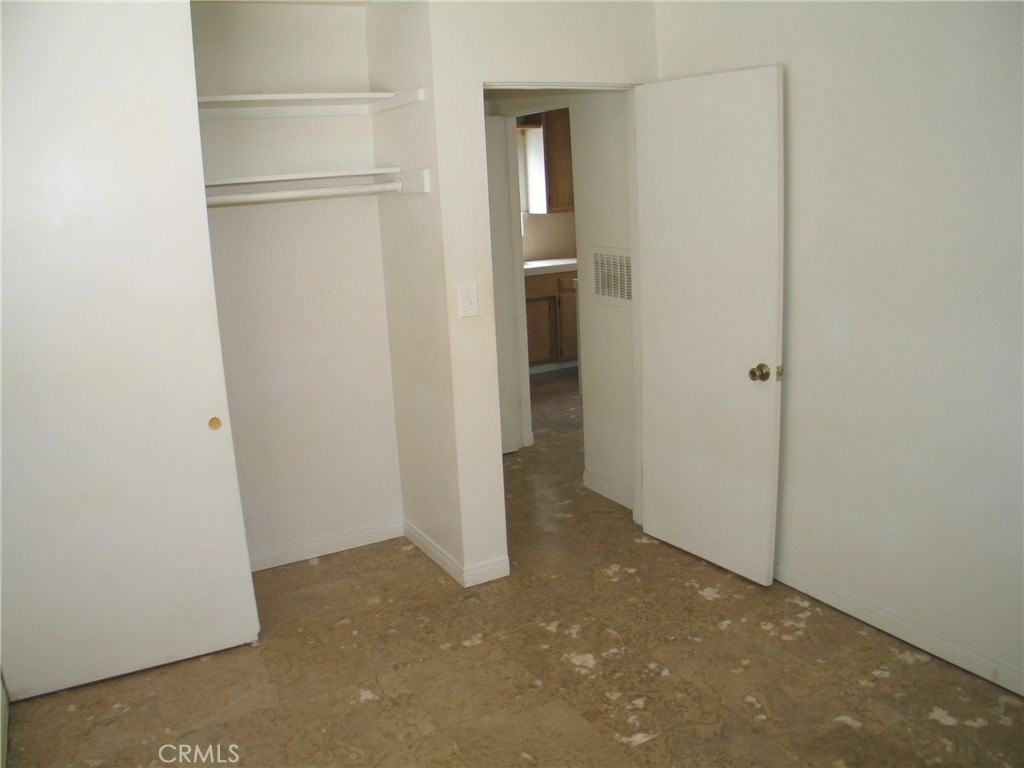 112 Pearl 1/2 - Photo 6 of 10