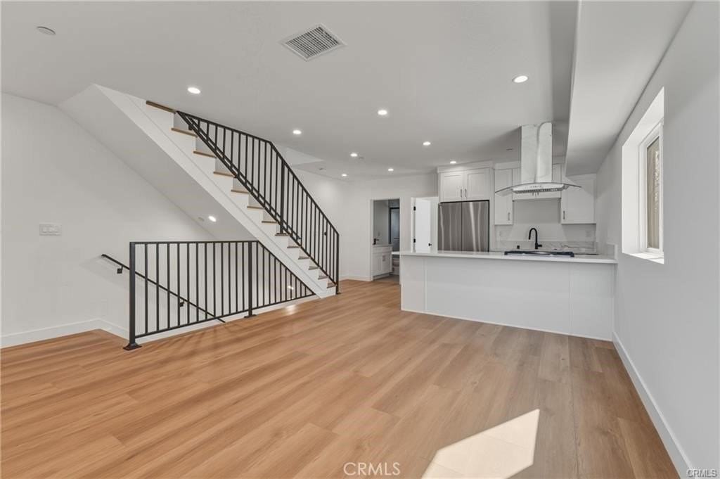 14165 Erwin St - Photo 3 of 22
