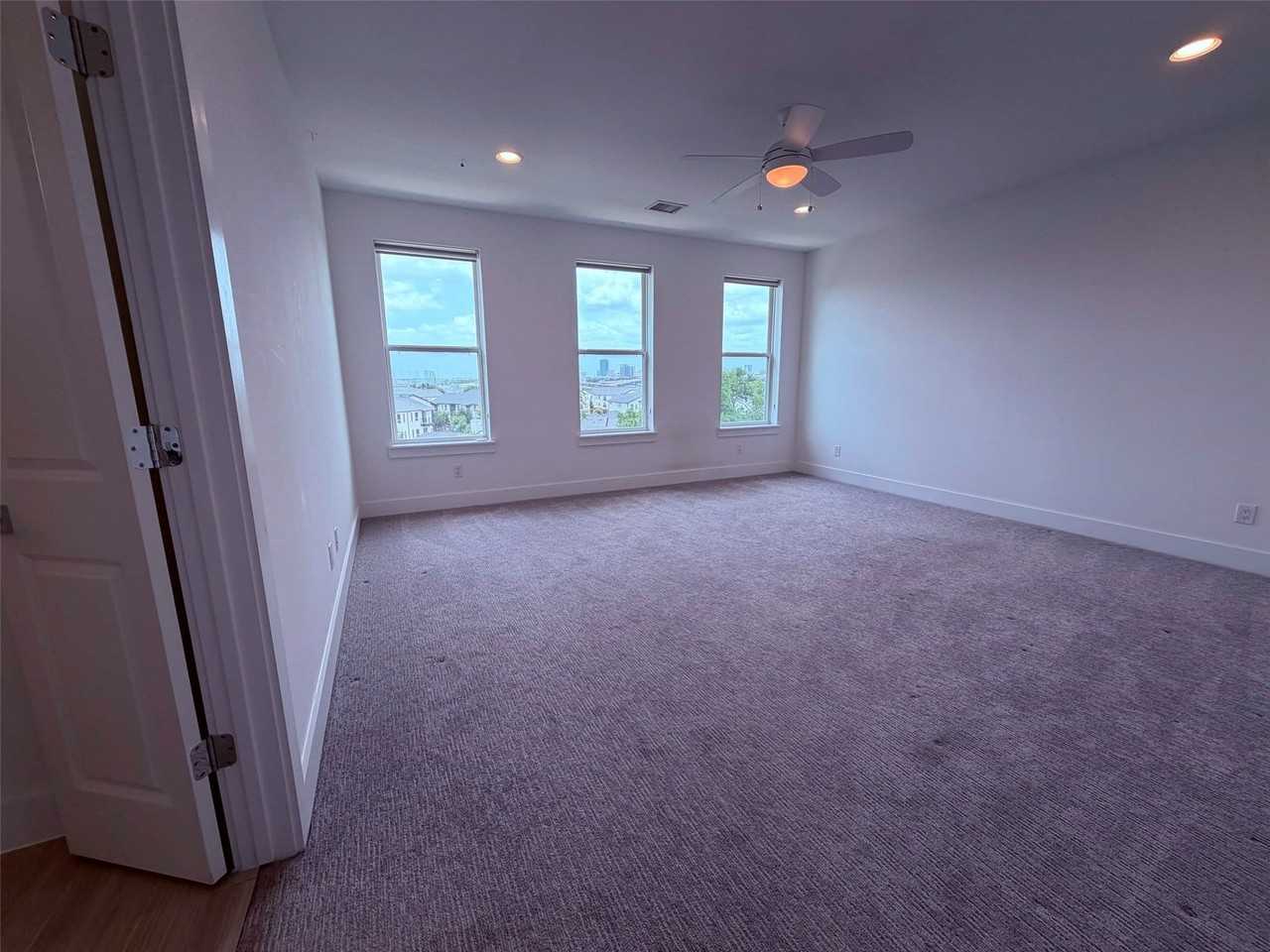 2232 Scenic Bluff Dr - Photo 5 of 25