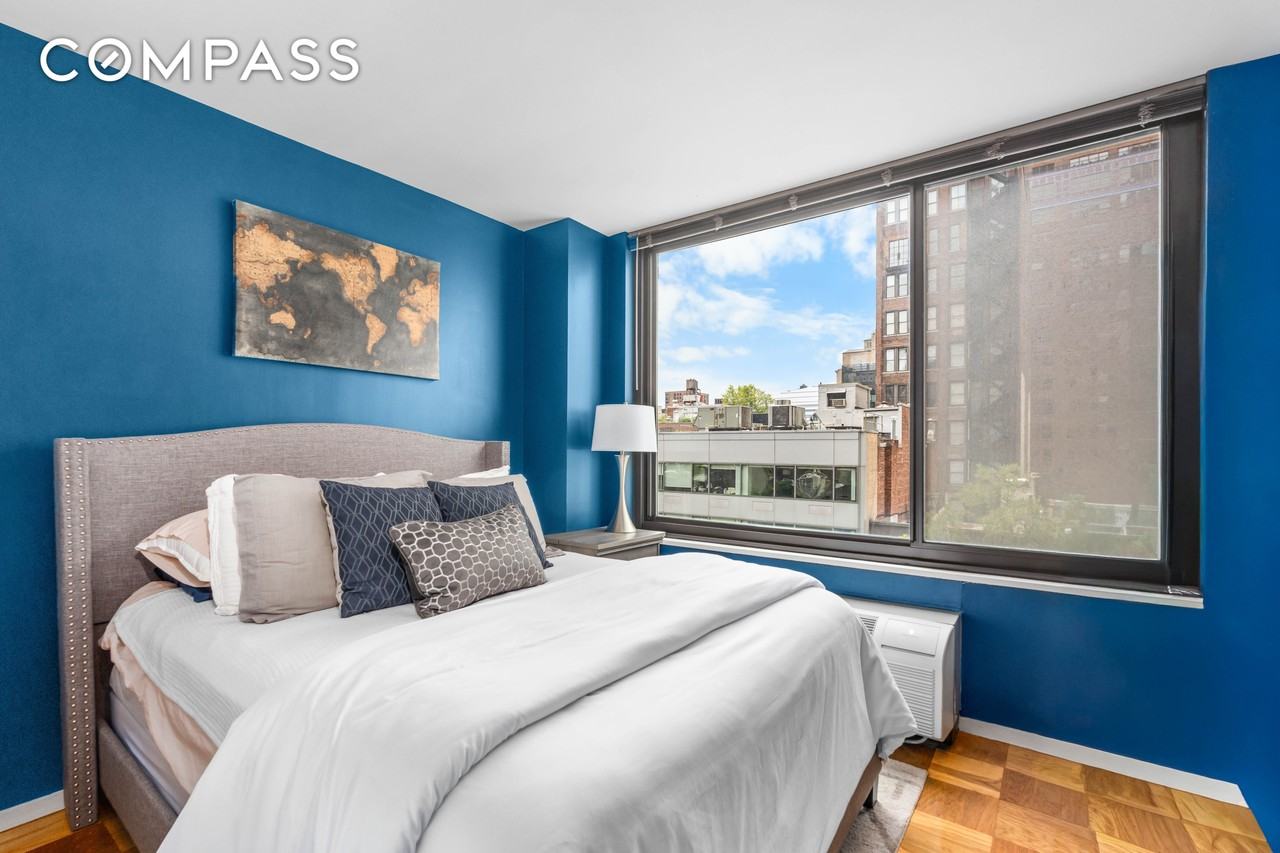 111 E 30th St #8B - Photo 6 of 23
