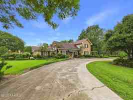 featured image of 100 Oak Coulee Dr