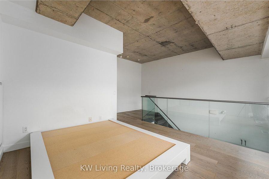 90 Broadview Avenue - Photo 12