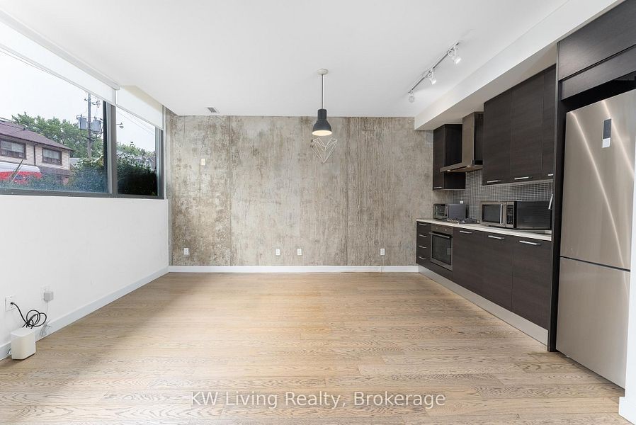 90 Broadview Avenue - Photo 2