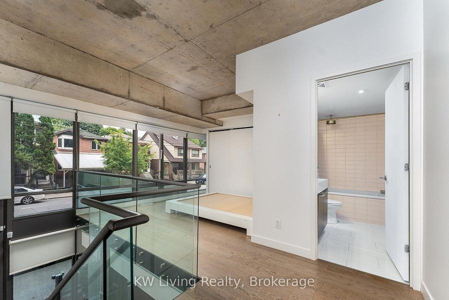 90 Broadview Avenue - Photo 11