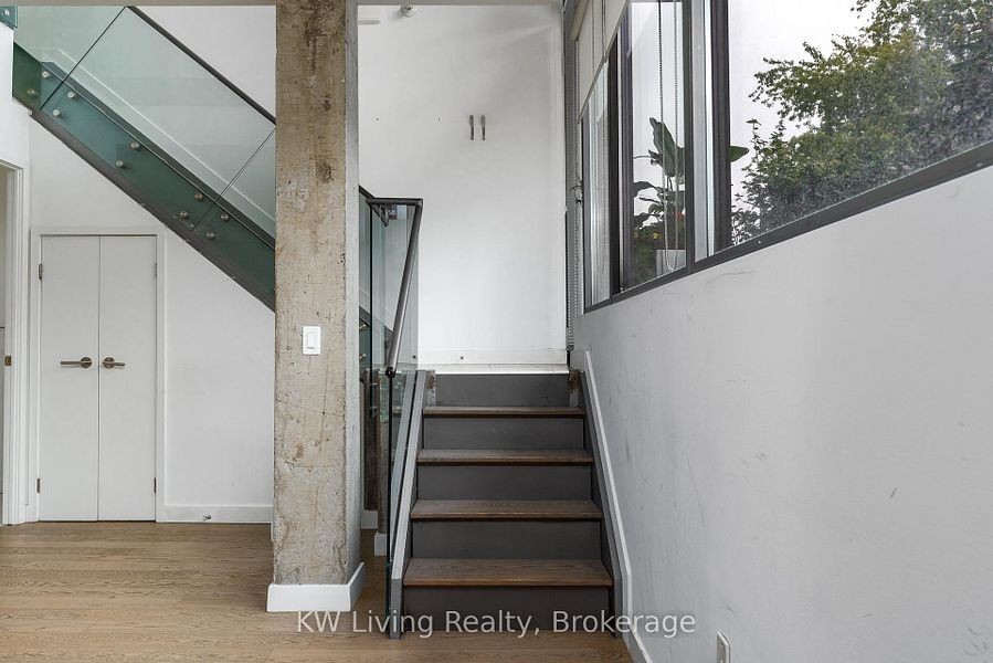 90 Broadview Avenue - Photo 10