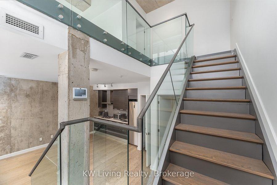 90 Broadview Avenue - Photo 9