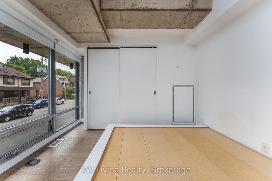 90 Broadview Avenue - Photo 14