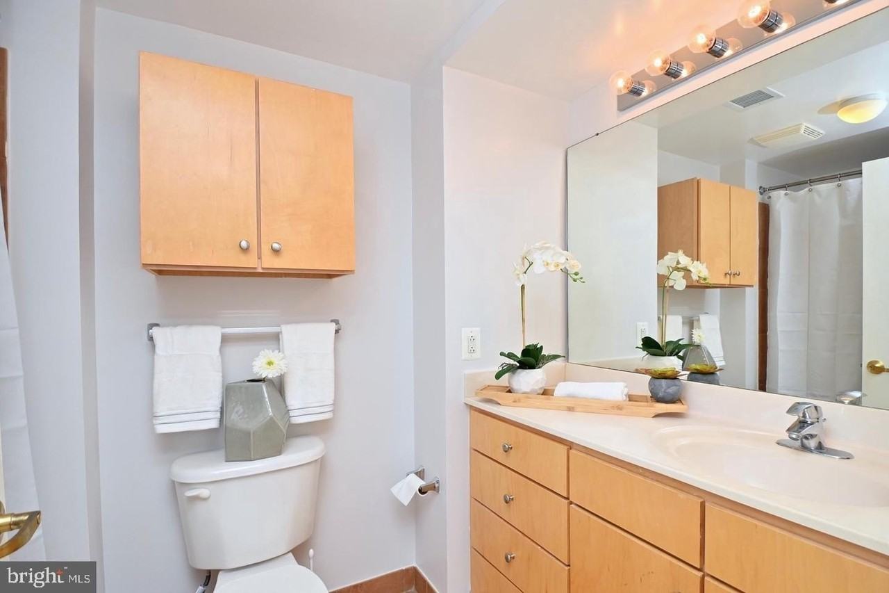 616 E St Nw #449 - Photo 7 of 50