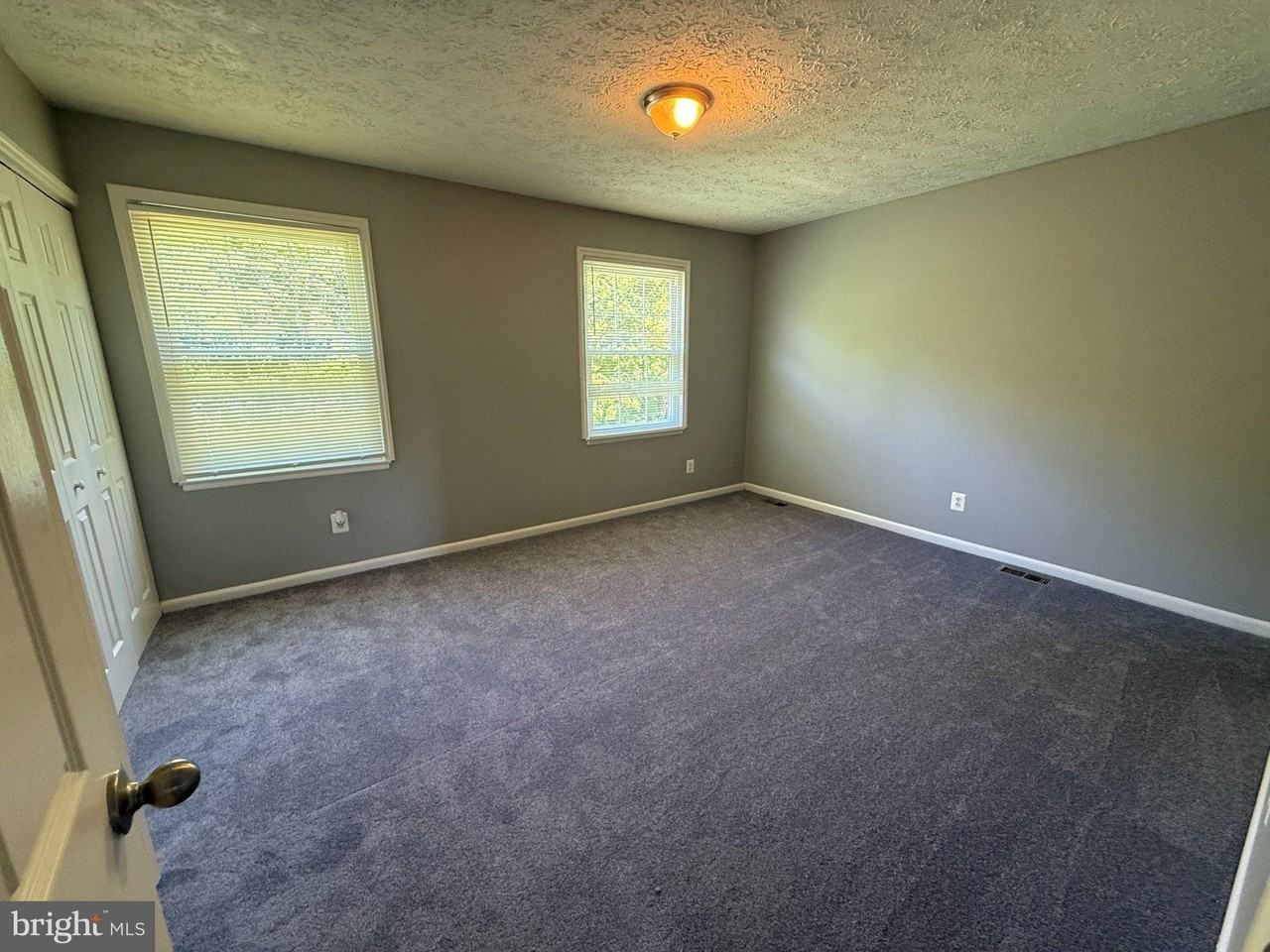 2842 Beckon Dr - Photo 7 of 20