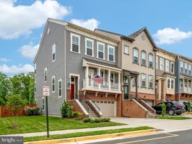 33 Shepherds Hook Way - Photo 1 of 1