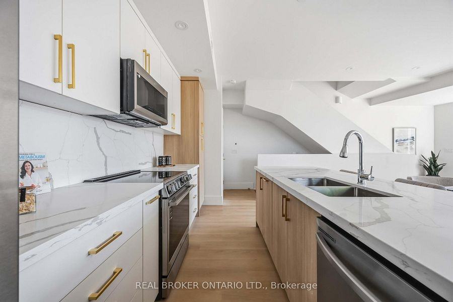 102 Boultbee Avenue #d - Photo 7 of 26