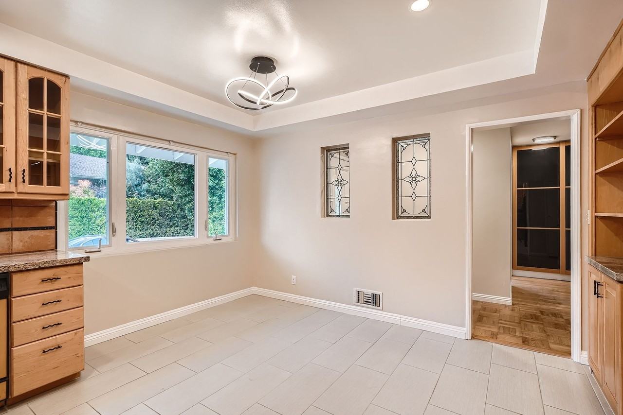 3766 Willowcrest Ave - Photo 5 of 21