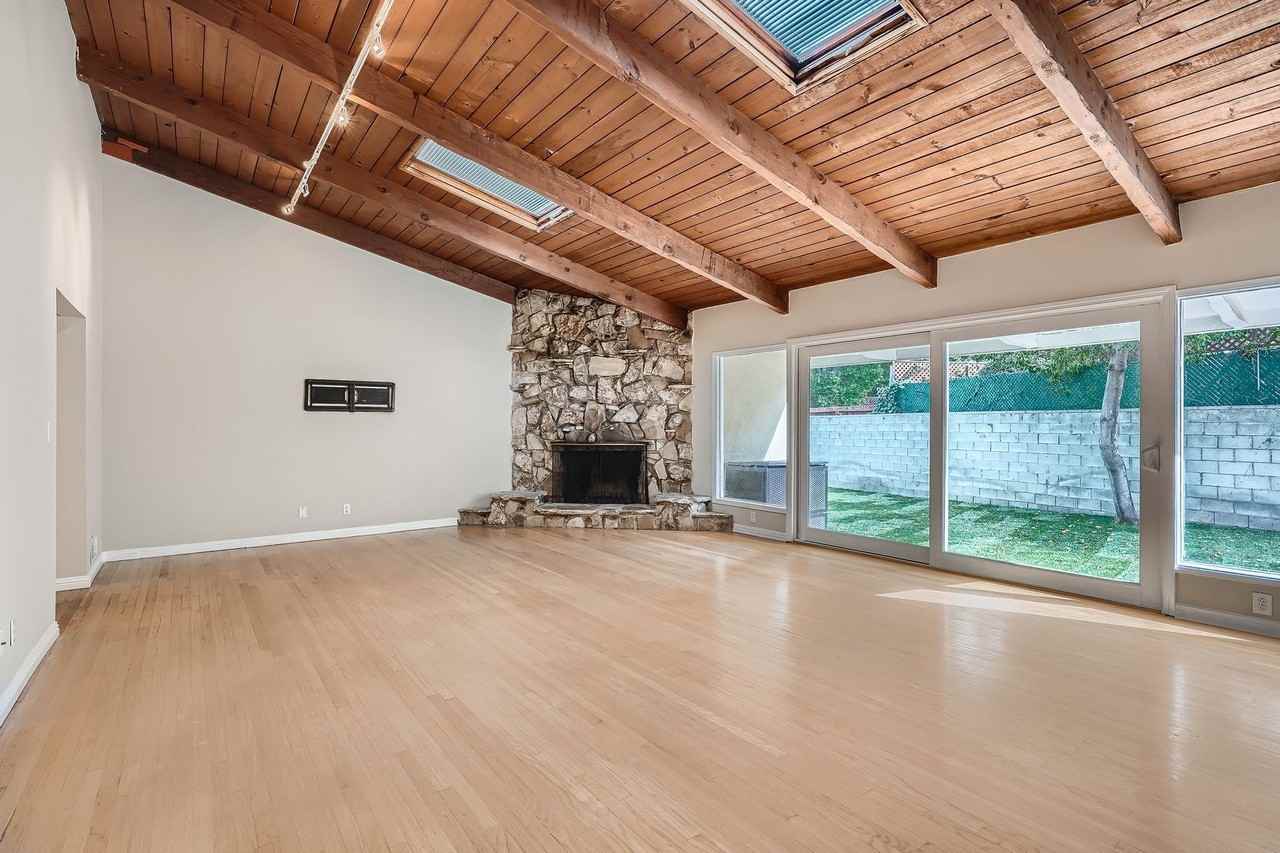3766 Willowcrest Ave - Photo 6 of 21