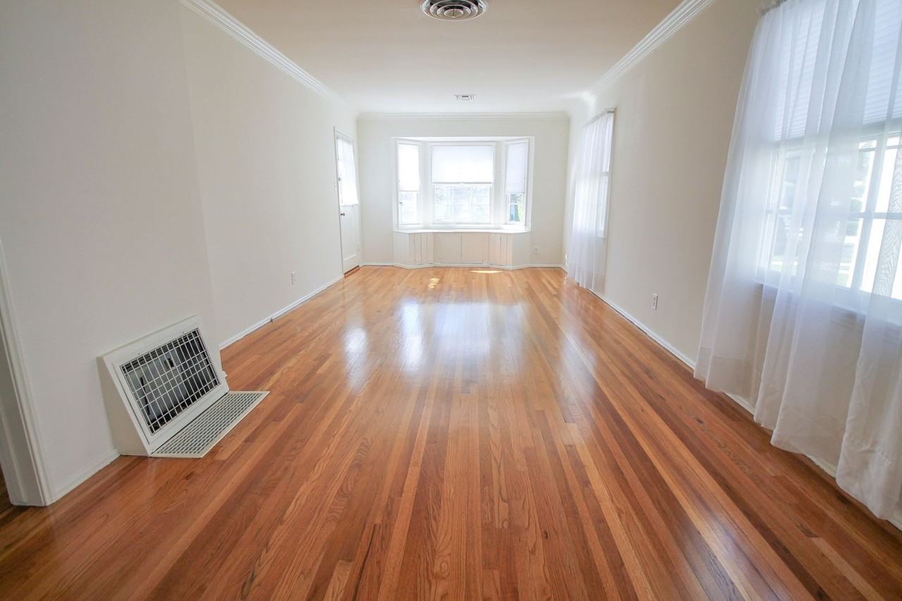 4426 Calhoun Ave - Photo 6 of 19