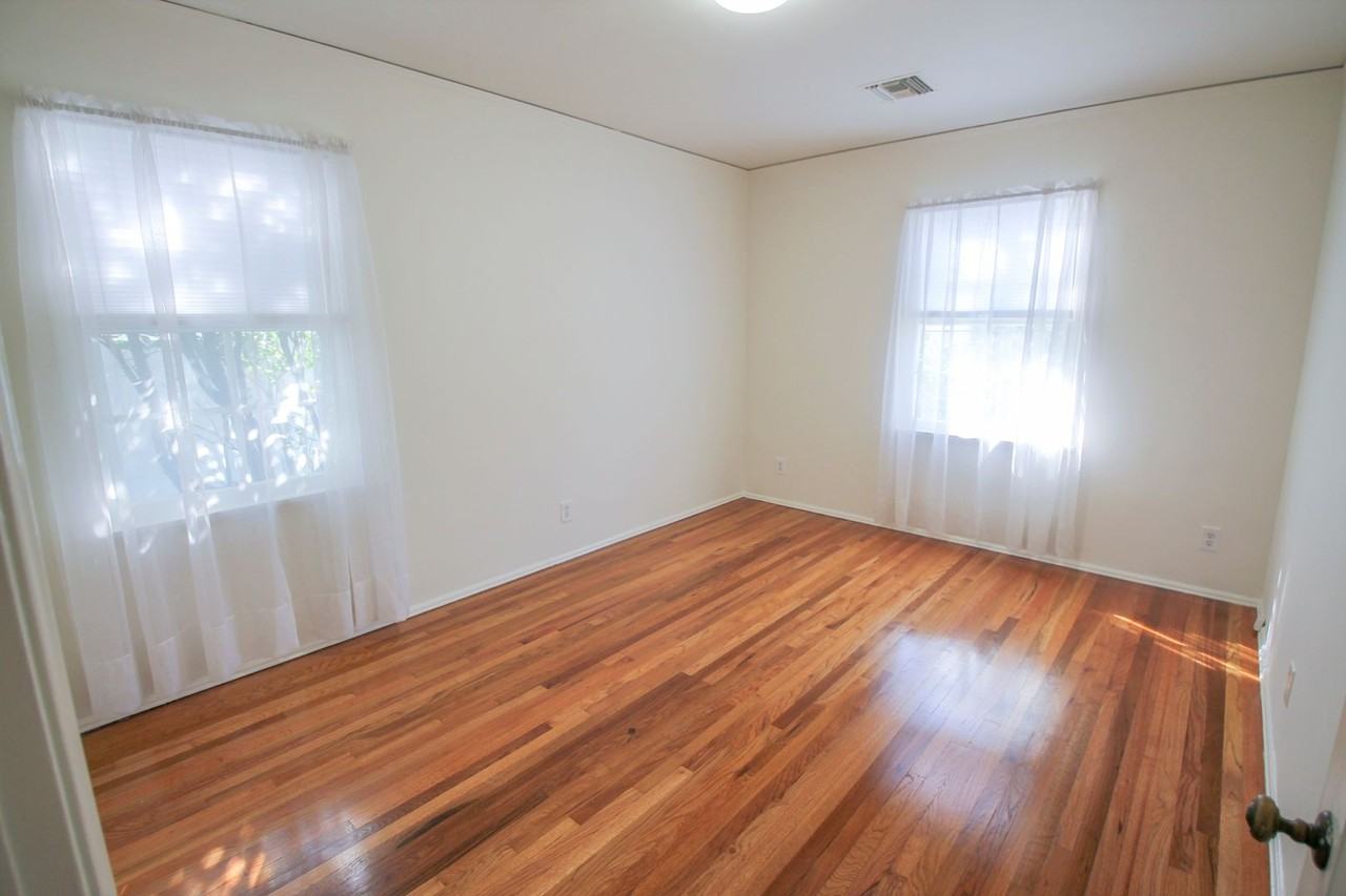 4426 Calhoun Ave - Photo 7 of 19