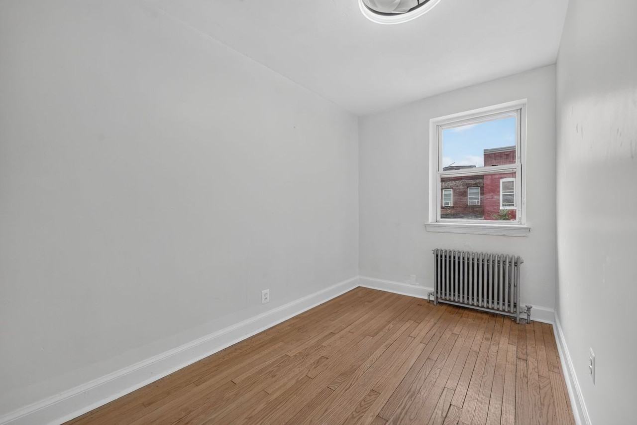1642 Rosedale St Ne - Photo 7 of 13