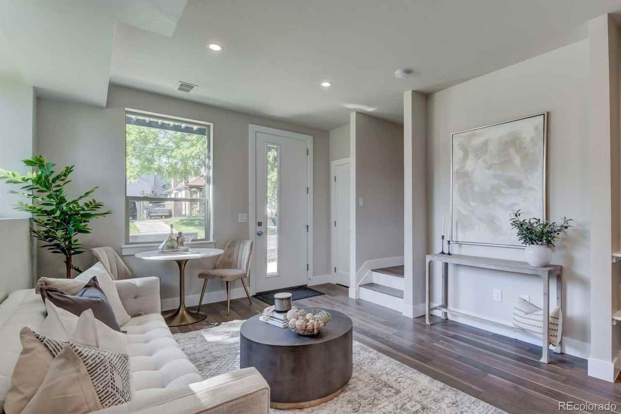 3875 E 4th Ave #4 - Photo 4 of 23