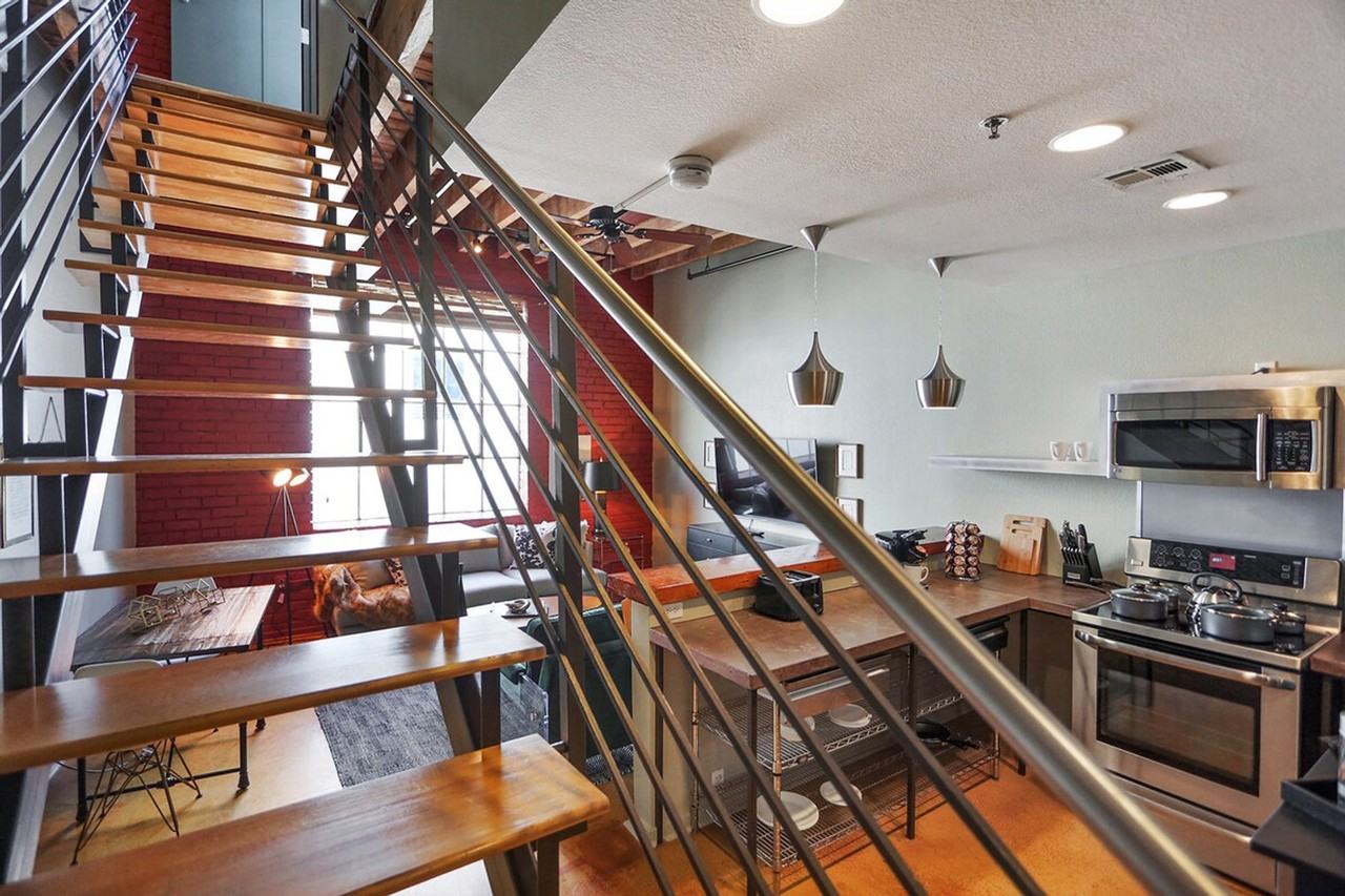 1041 Constance St #1265380P - Photo 4 of 25