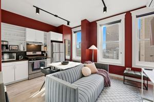 featured image of 417 S Dearborn St