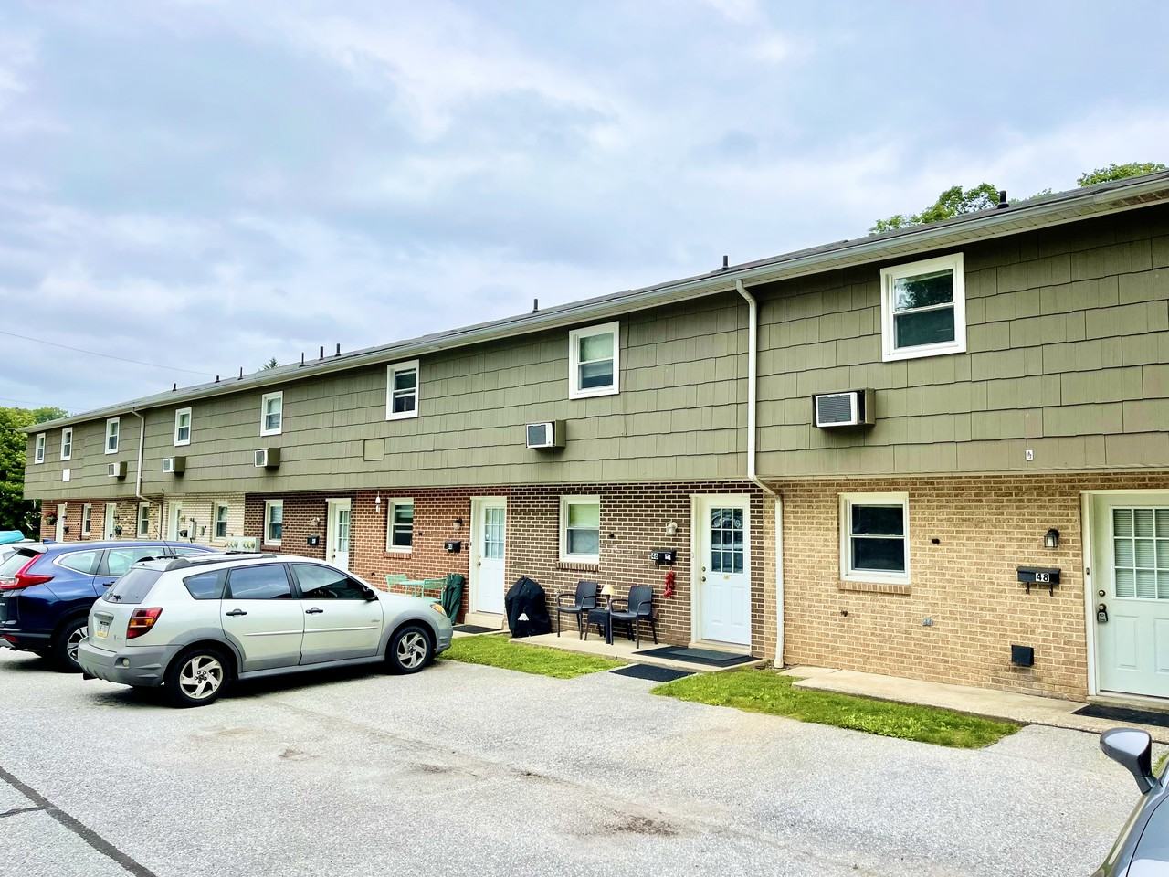 42 Pleasant Street - Photo 3 of 20