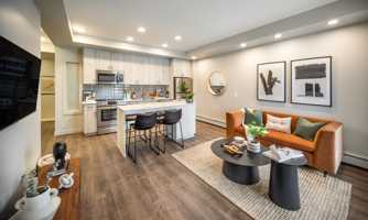 featured image of 1450 20 Ave Nw