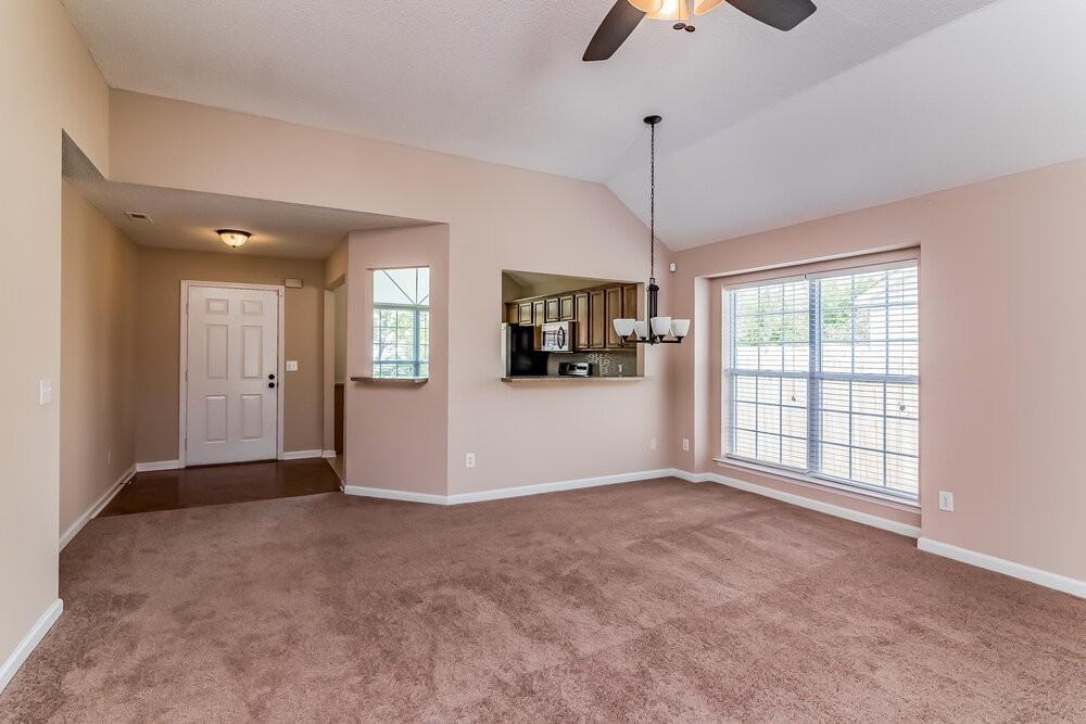 2204 Joann Dr - Photo 3 of 14