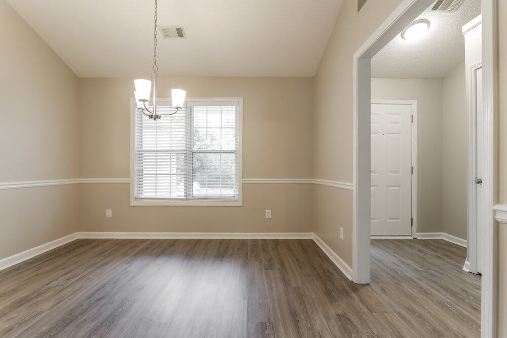 963 Laurel Green Ln - Photo 5 of 16