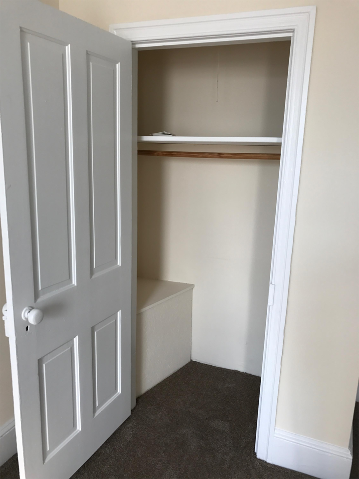 5205 Ridge Ave #B - Photo 7 of 13