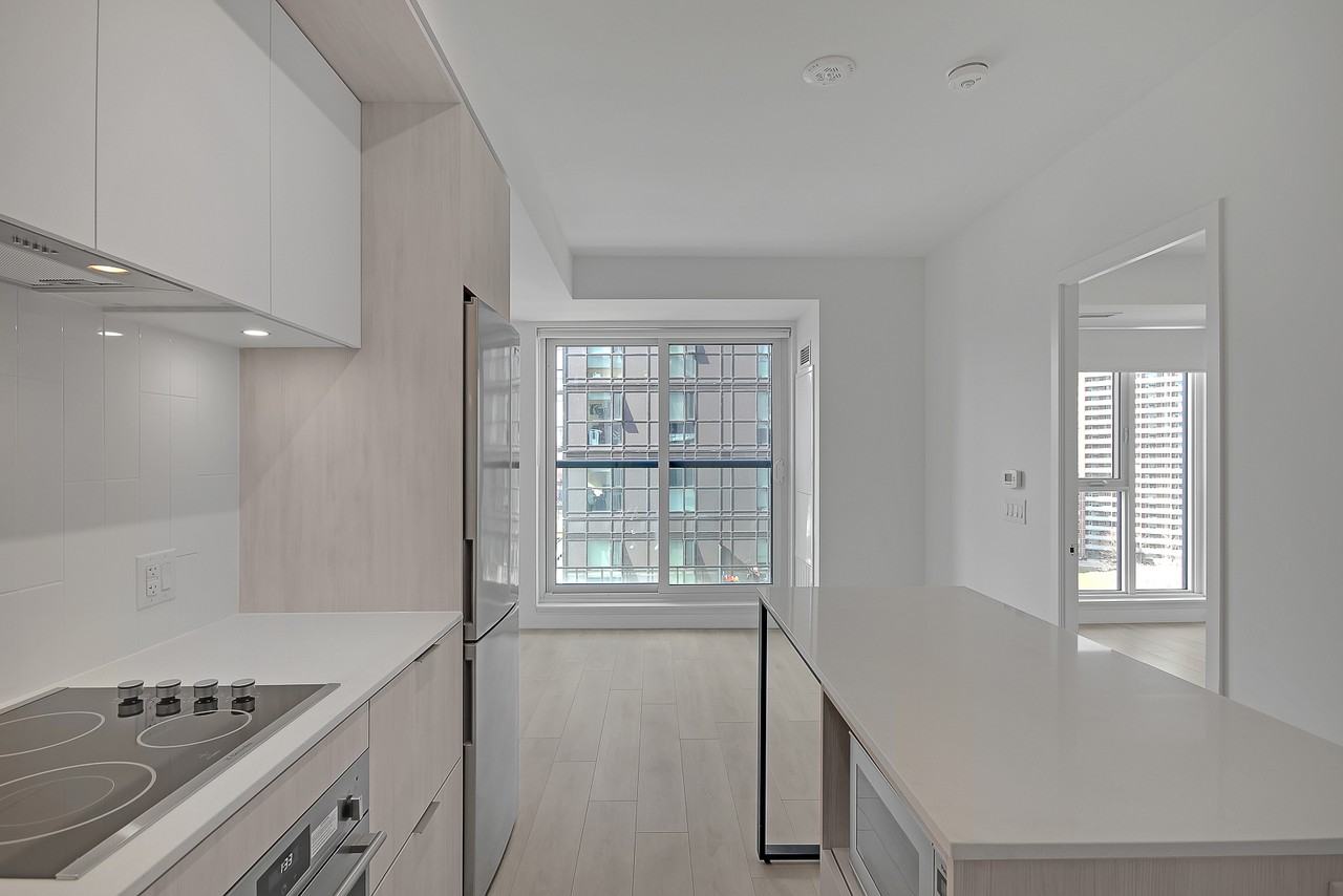 130 River Street #909 - Photo 7 of 43