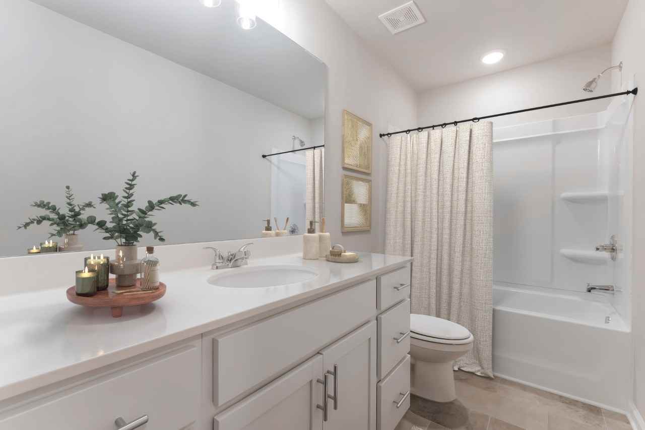 3298 SE Lilac Creek Trail - Photo 5 of 34