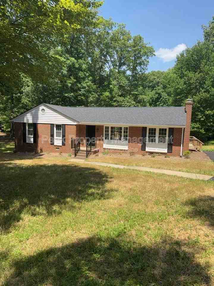 14613 Happy Hill Rd - Photo 2 of 10