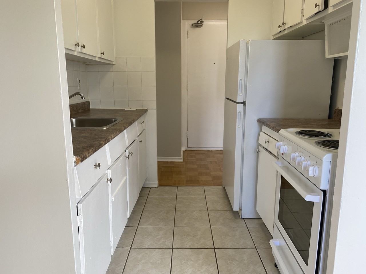 42 Gulliver Road - Photo 2 of 13