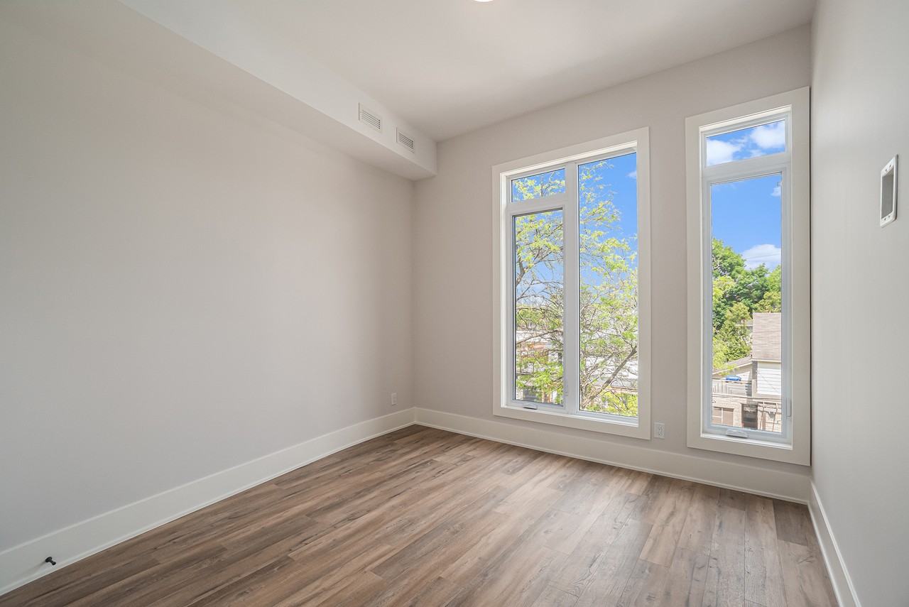 404 Eden Avenue - Photo 5 of 19