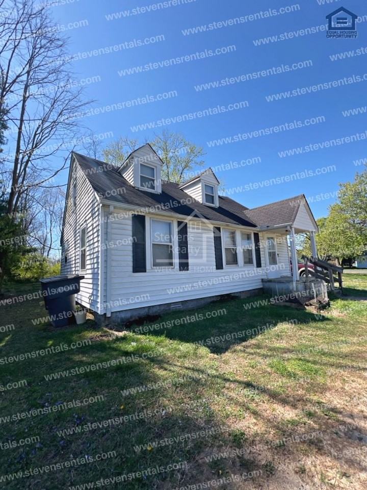 601 Bradley Dr #A