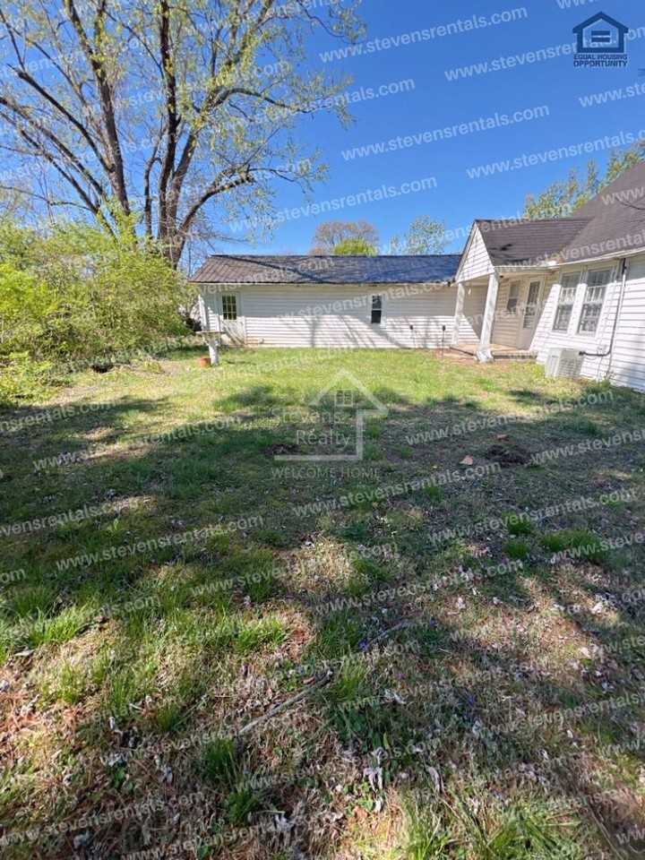 601 Bradley Dr #A - Photo 5 of 19