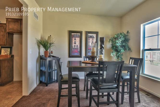 282 N Ferrel St - Photo 7 of 27