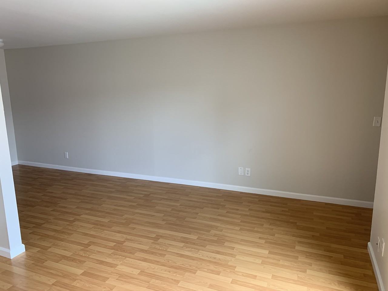 240 Hollis Ave #13 - Photo 5 of 17