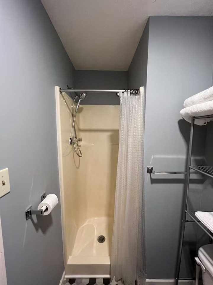Tesoro Properties - Photo 5 of 22