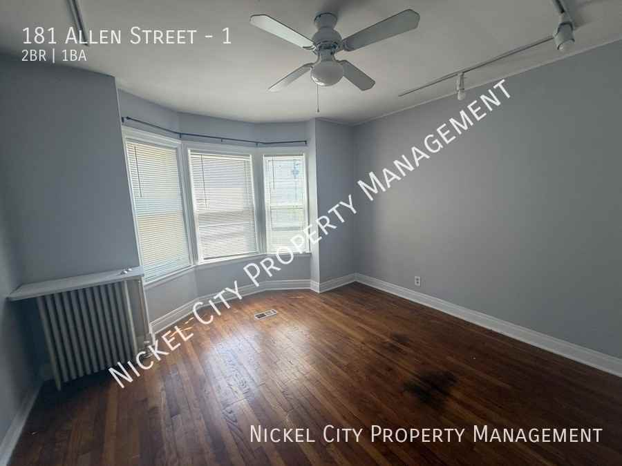 181 Allen St #1 - Photo 3 of 16