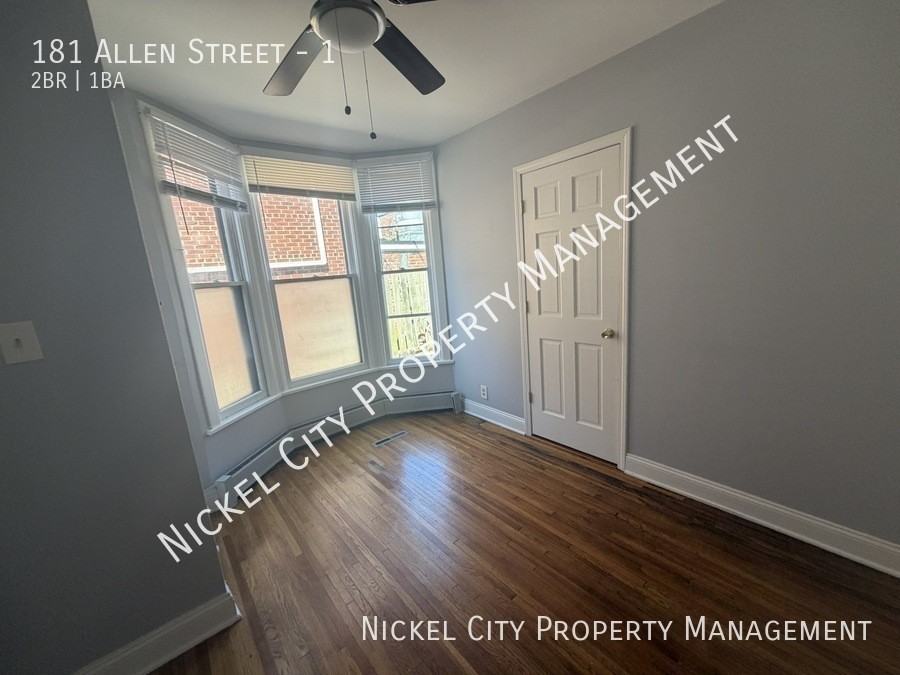 181 Allen St #1 - Photo 7 of 16