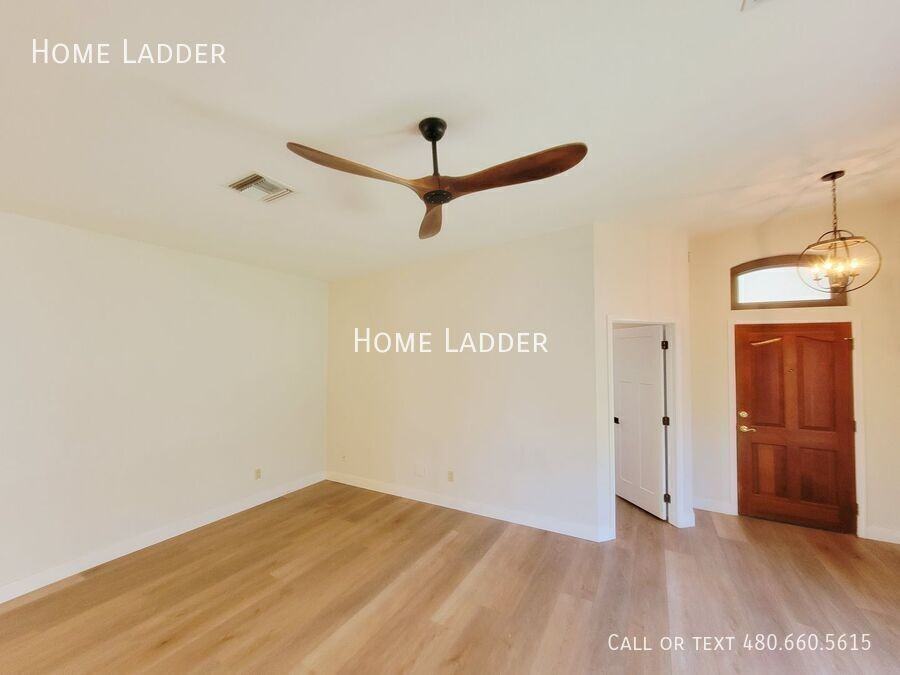 2514 N 62nd St - Photo 2 of 44