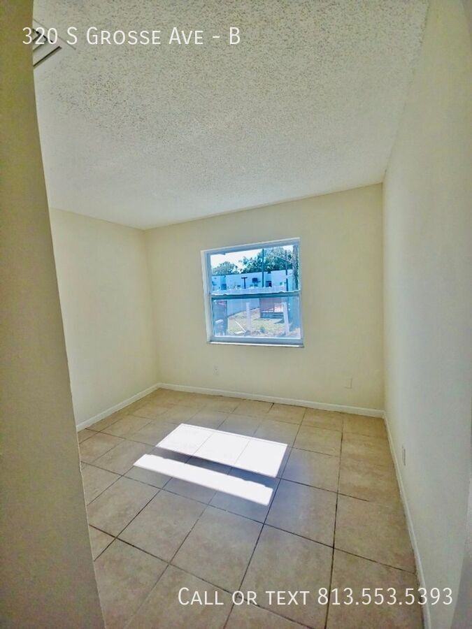 320 S Grosse Ave #B - Photo 7 of 19