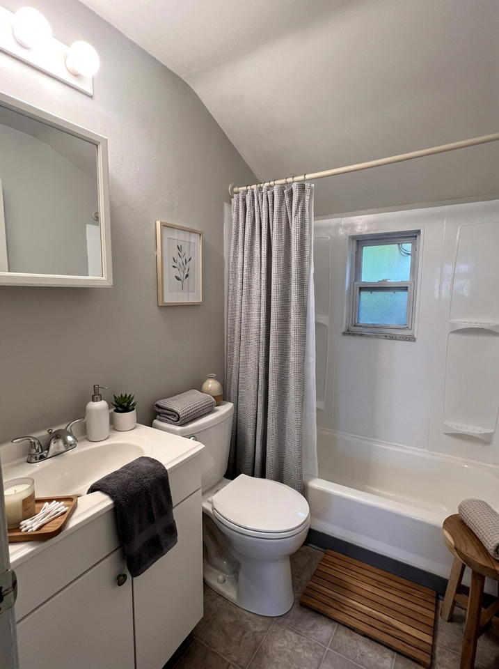 Jameson Townhomes - Photo 6 of 45
