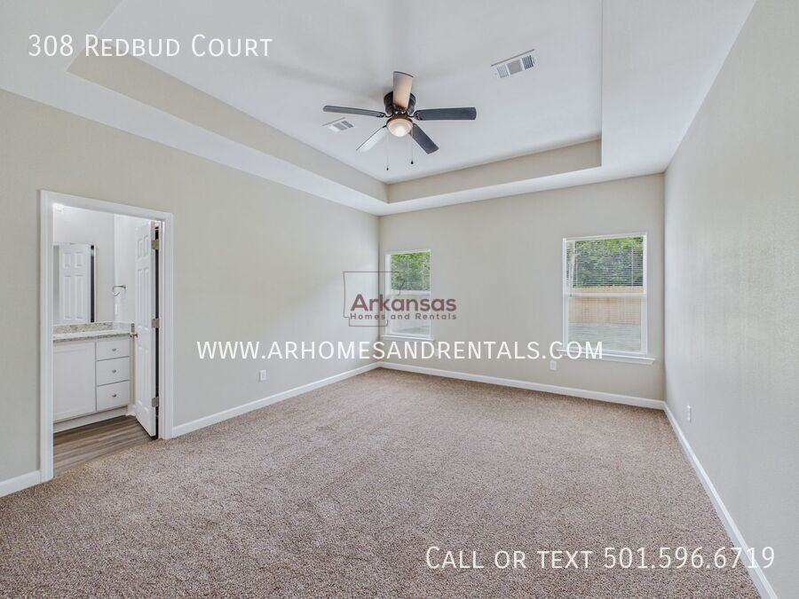 308 Redbud Court - Photo 7 of 15