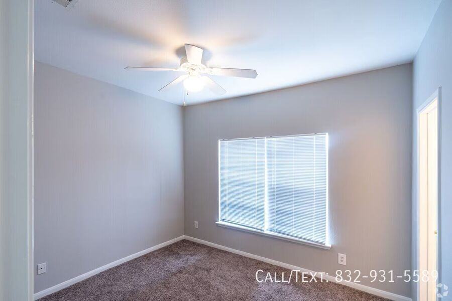 5300 Aeropark Dr #TTAT - Photo 4 of 7